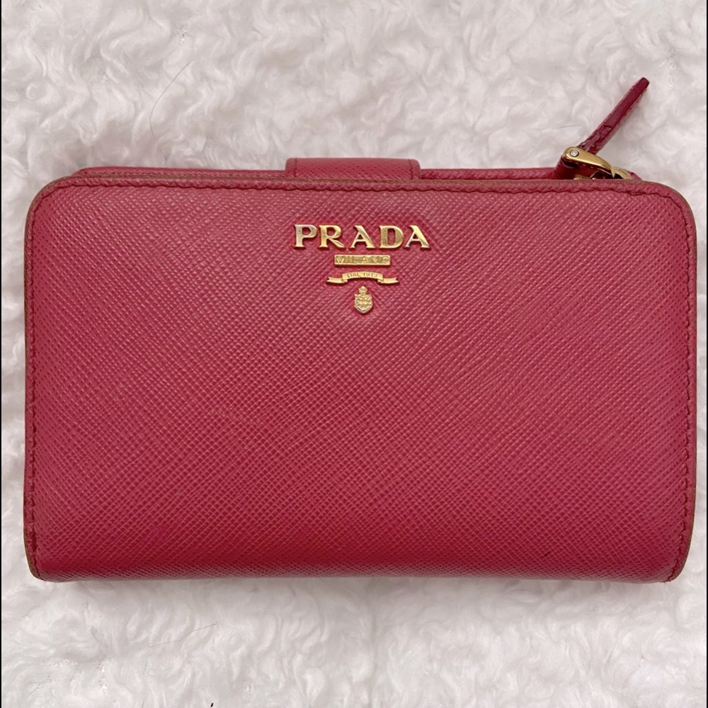 SOLD - PRADA PINK SMALL SAFFIANO LEATHER WALLET - Picture 1 of 9